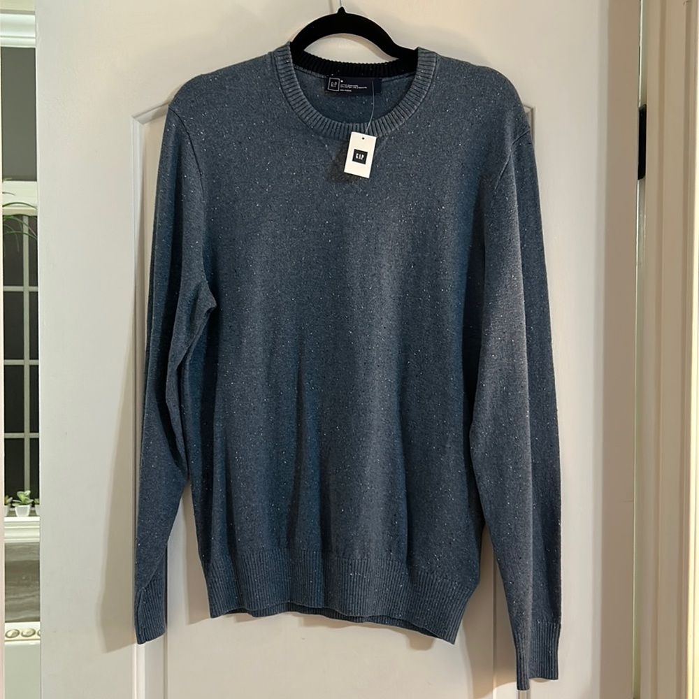 Men’s Gap Sweater